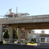 Esperan que la planta industrial de Neuquén comience a producir agua pesada en 25 meses