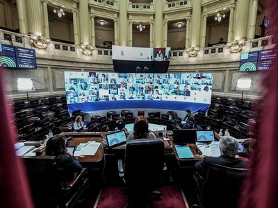 Senado: ley de donación de plasma, cobertura obligatoria de fibrosis quística y recetas electrónicas