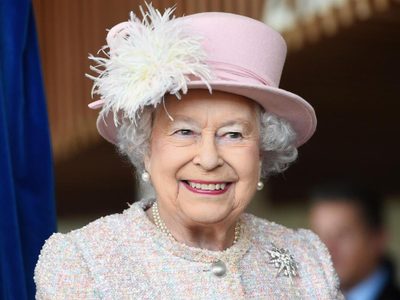 Con Harry y Meghan fuera, la Reina Isabel revela un secreto inesperado. ¿Una táctica insuperable?