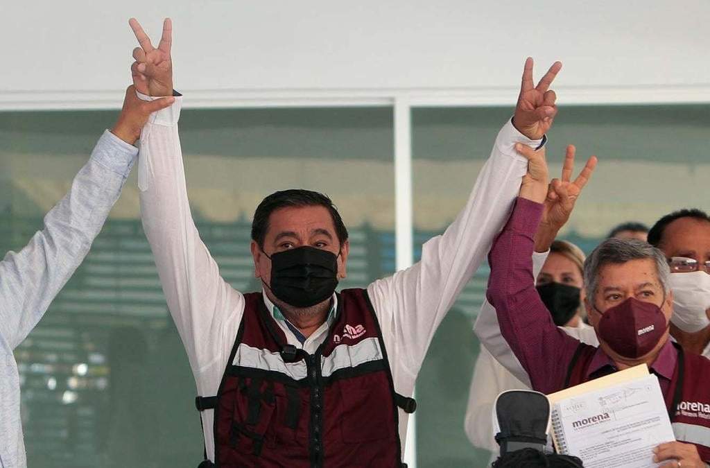 Salgado Macedonio, legalmente candidato
