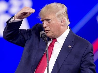 CNN enfrenta críticas por caótico evento de Trump