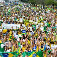 '¡Fuera Dilma!”, claman miles en Brasil