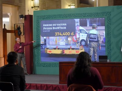 López-Gatell descarta que falten más de cinco mil maestros en Campeche de completar vacunación