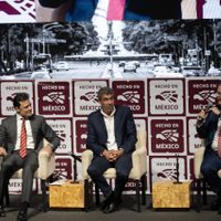 Sin mencionar la salida de Iberdrola, el gobierno de Sheinbaum celebra la llegada de Cox a México