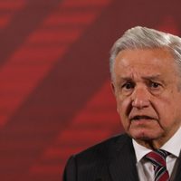Las consultas sobre energéticos por el T-MEC son un asunto "político", no técnico: AMLO