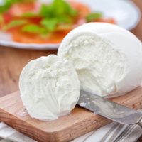 Cómo convertir 200 gramos de queso en un kilo con este maravilloso truco