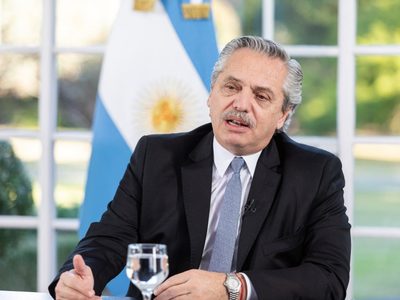 Alberto Fernández habló con la titular del FMI para "poner en orden las cuentas”