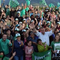 Elecciones generales: JSRN cerró su campaña con una caravana en Bariloche