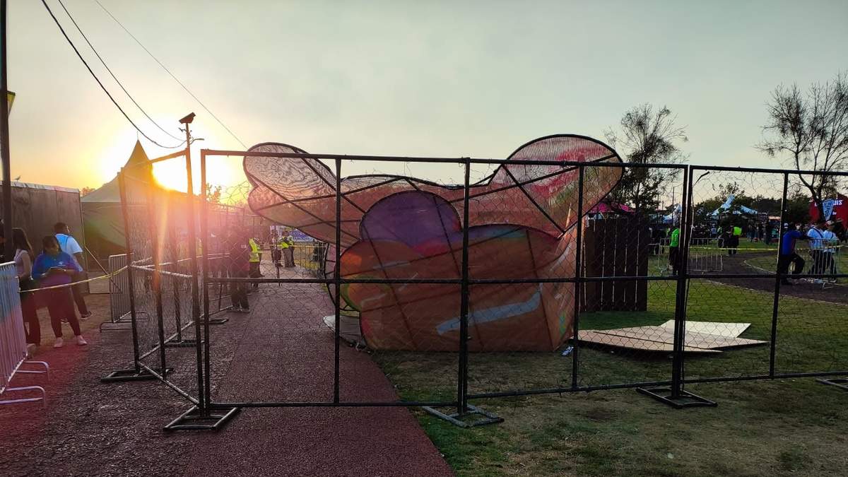 Colapsa estructura del Festival Ceremonia en el Parque Bicentenario; reportan heridos