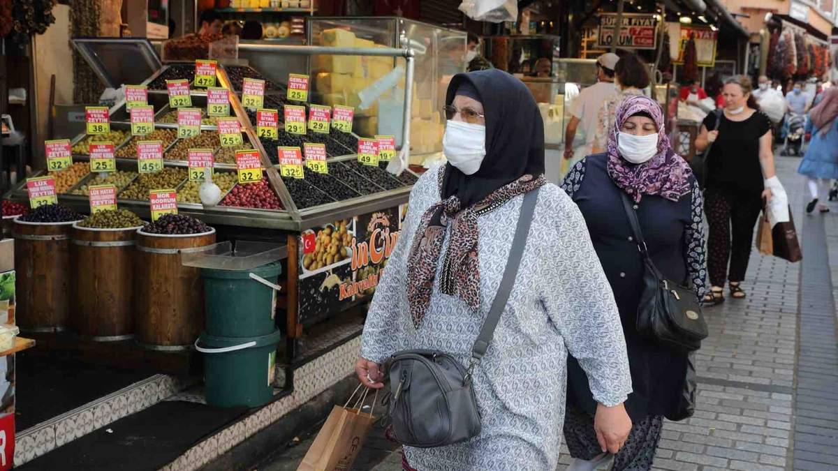 Turquía, un país de 80 millones de habitantes, registra 7.700 decesos. Fuente: (Twitter)