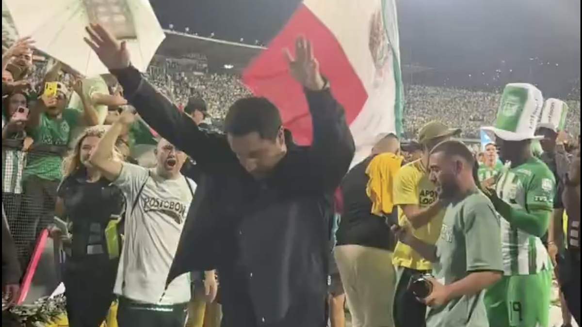 Efraín Juárez en la celebración