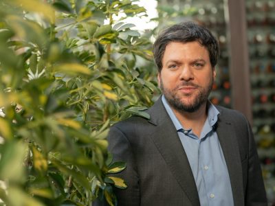 Guido Kaczka logró la marca más alta del año y dejó en jaque a su competencia