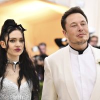 "Estamos semiseparados", dice Elon Musk de su relación con Grimes