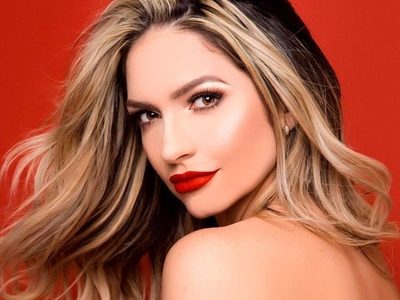 ¿Se puso de más? Kimberly Reyes de costado impacta con XXL ¡nunca antes visto!
