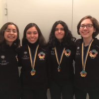 Jóvenes mexicanas ganan oro, plata y mención honorífica en Olimpiada de Matemáticas en Kiev