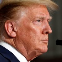 La extorsión de Trump
