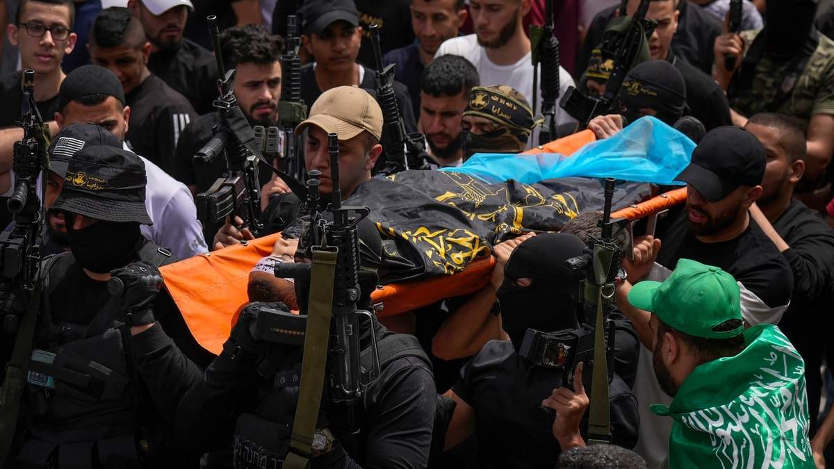 El funeral de Amjad al Fayed, de 17 años