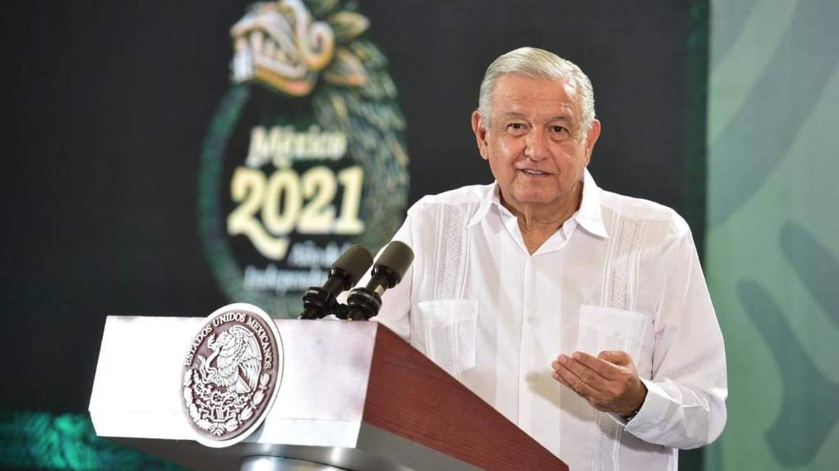 AMLO se dijo respetuoso de la autonomía de la UNAM