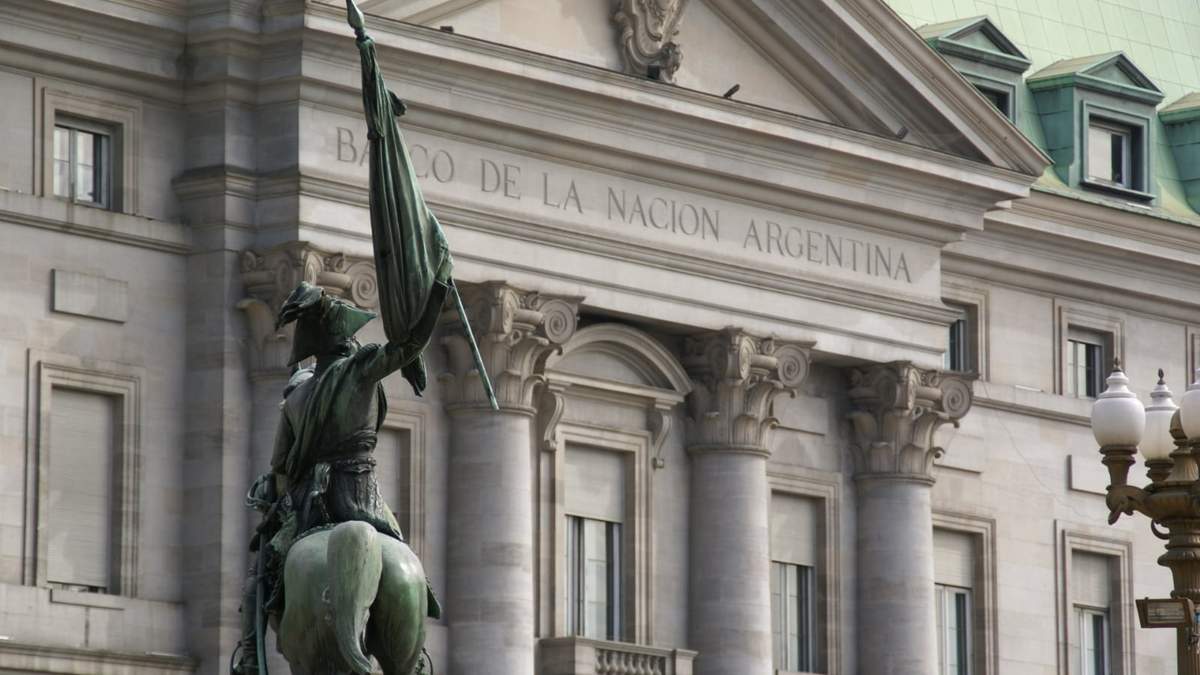 Banco Nación, sede Plaza de Mayo. Fuente:(Twitter)