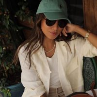 Adiós a las gorras: los accesorios que llegan para desplazarlas y son imprescindibles en verano