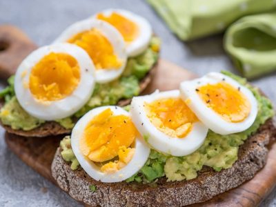 Tomá nota: 3 desayunos energizantes para un día agitado