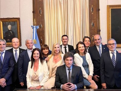 Cambios en el Gabinete post elecciones: el anticipo de Milei