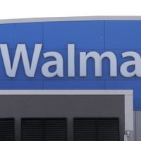 Walmart es la última y más grande empresa en revertir sus políticas de diversidad e inclusión