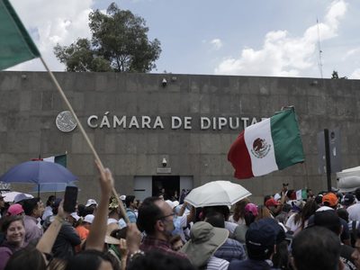 Cámara de Diputados suspende sesión de este martes por bloqueos de trabajadores del Poder Judicial