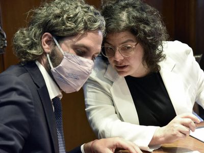 Se filtró por qué Carla Vizzotti no apareció en la lista del "vacunatorio VIP"
