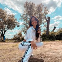 Celeste Muriega sorprende con su rutina de abs: 5 movimientos clave para un core de acero