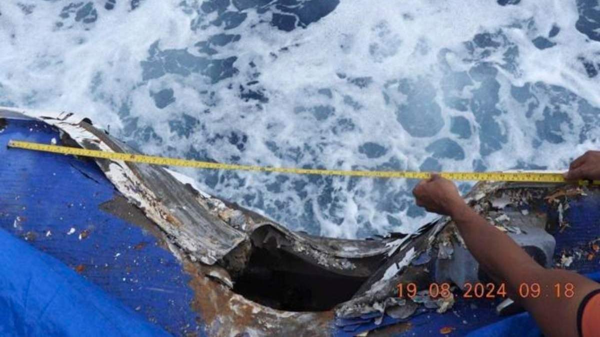 Daños en el barco guardacostas BRP Cape Engaño (MRRV-4411) tras una colisión con un barco guardacostas chino el lunes 19 de agosto de 2024, en el disputado Mar de China Meridional