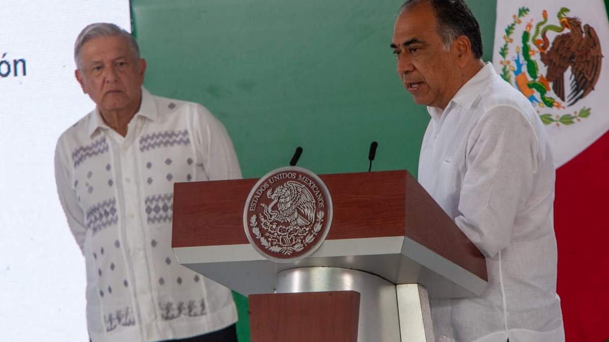 El presidente López Obrador y el gobernador de Guerrero, Héctor Astudillo