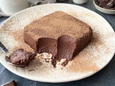 Con 2 ingredientes: el postre viral de manzana y chocolate, fácil, rápido e ideal para un antojo fit