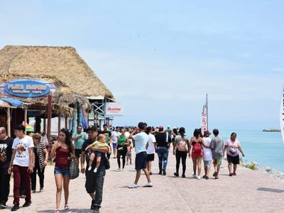Empleo turístico aumentó 2.9% en primer trimestre de 2025: Sectur
