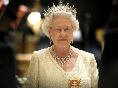 Conmoción en el Reino Unido: el parte médico urgente que recibió la Reina Isabel