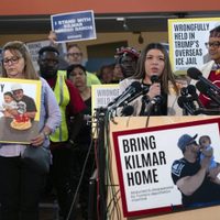 EU debe devolver a un hombre de Maryland deportado por error a una prisión de El Salvador