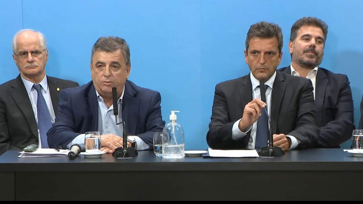 La oposición y el oficialismo comienzan a discutir las medidas contra el COVID-19. Fuente: (Twitter)