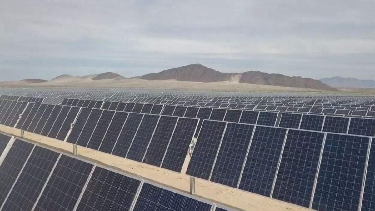 La planta de energía solar de IEnova en La Rumorosa