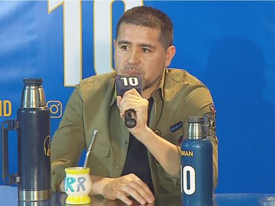 Además de Barinaga: Riquelme va por dos refuerzos más para Boca