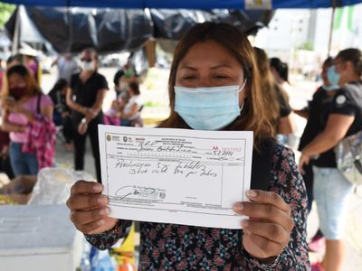 Insabi y UNOPS presumen la entrega de 43 millones de medicamentos y material de curación