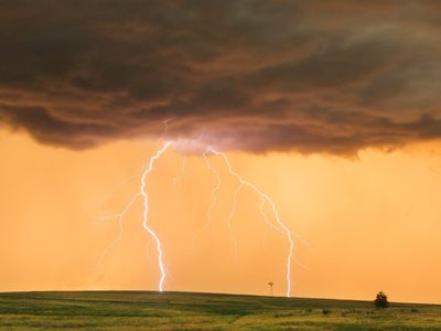 SMN emitió alerta amarilla por tormentas y vientos en Buenos Aires y Tierra del Fuego