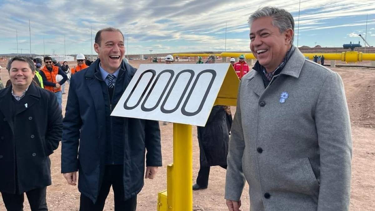 Kilómetro cero del gasoducto Néstor Kirchner. Fuente: (Twitter)