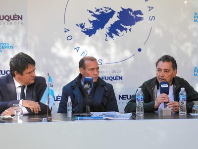 El Gobierno de Neuquén homenajeó a los veteranos de la Guerra de Malvinas