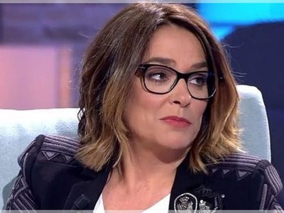 "Perdonadme, pero...": Toñi Moreno no puede contener sus lágrimas durante su programa en vivo
