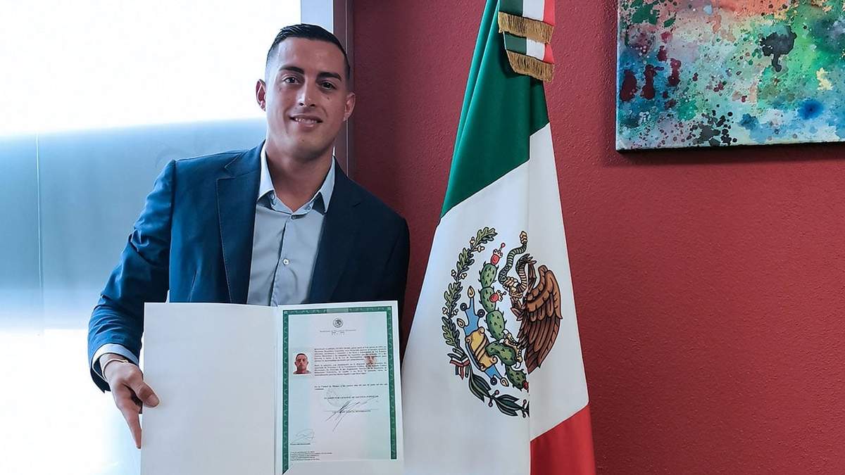 El delantero de Rayados Rogelio Funes Mori