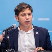 Axel Kicillof anunció que elevará los subsidios al transporte al interior de la provincia
