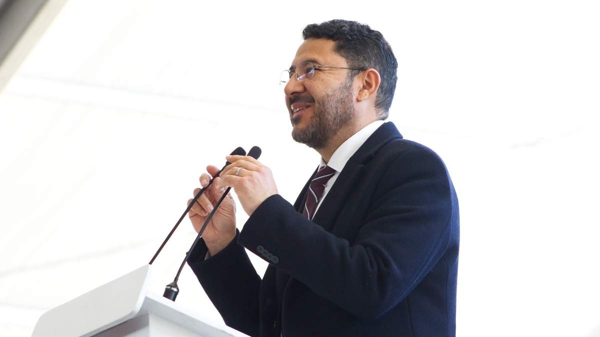 Batres. "La cultura del futbol es muy fuerte en México"
