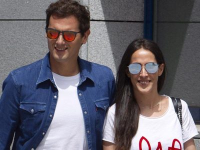 Malú y Albert Rivera festejaron su primer mes como padres de Lucía