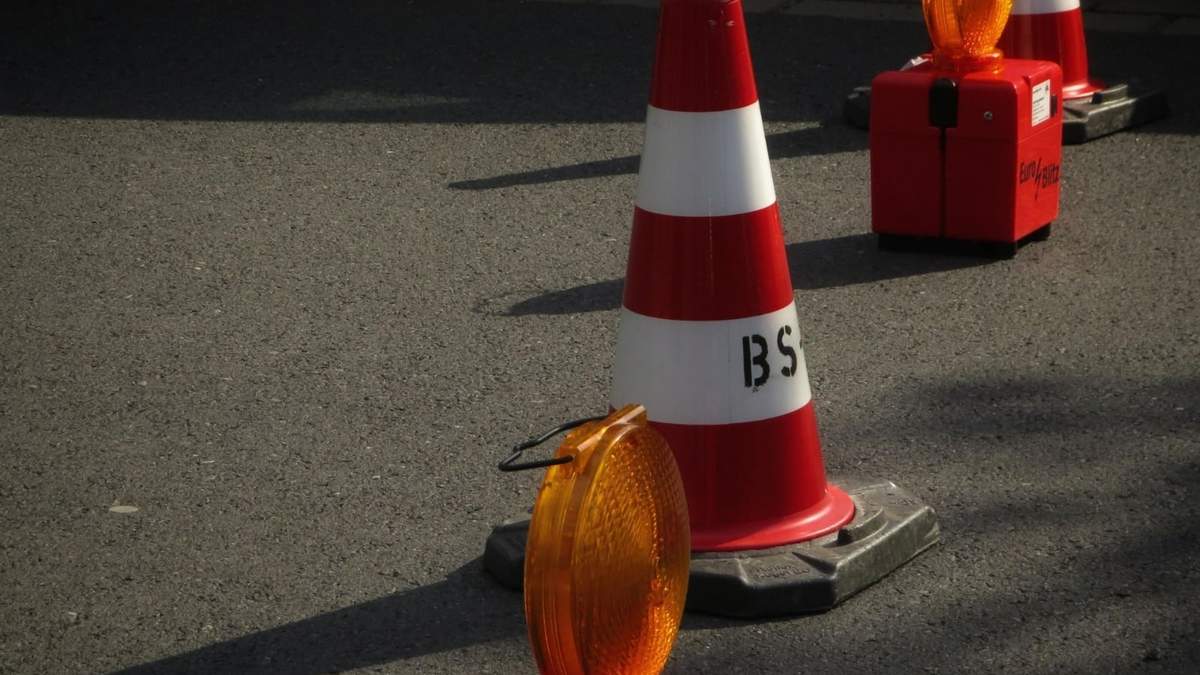 La Fiscalía de Zacatecas investiga un accidente vial en el que un sacerdote atropelló a un transportista que perdió la vida.