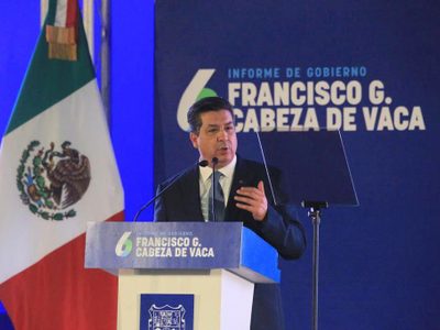 Denuncian a Cabeza de Vaca por falsificar documentos